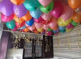{{photo.Alt || photo.Description || 'Яркое ассорти 15 шаров'}}