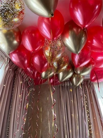{{photo.Alt || photo.Description || 'Сет из 15 шаров "Красное Золото"'}}
